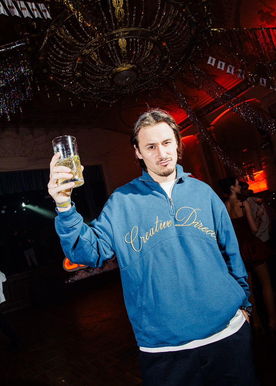 Medium Quality — Корпоратив