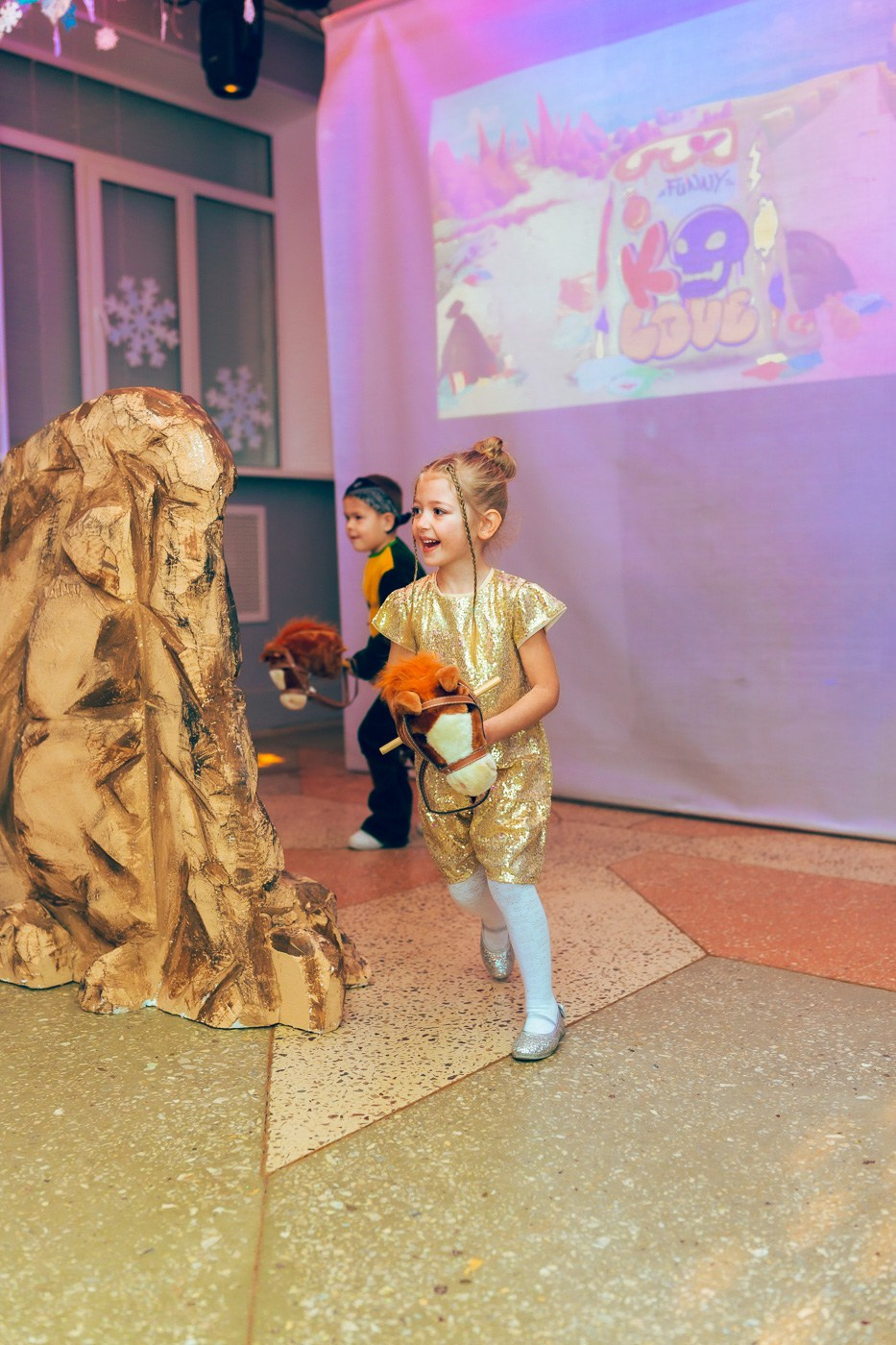 Новогодний детский утренник. Андрей Кровлин — фотограф в Славянке