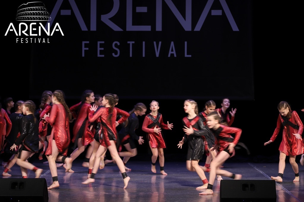 Арена Томск. Фотограф Томск Скавронский Даниил