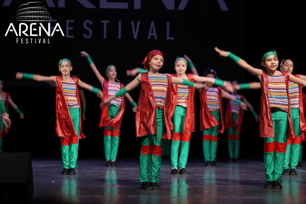 Арена Томск. Фотограф Томск Скавронский Даниил