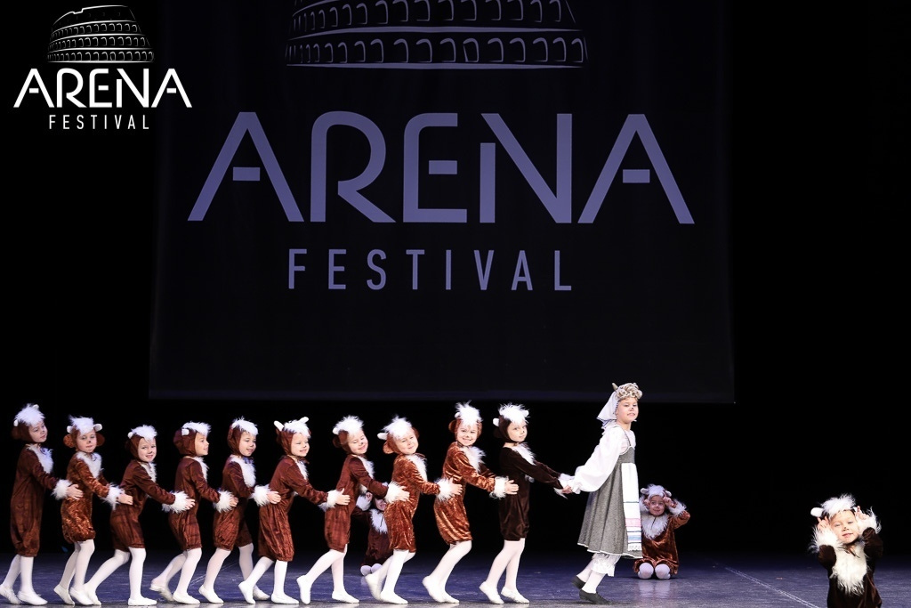 Арена Томск. Фотограф Томск Скавронский Даниил