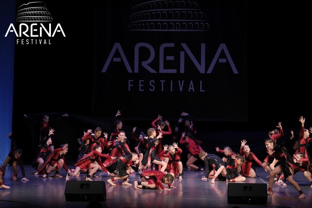 Арена Томск. Фотограф Томск Скавронский Даниил