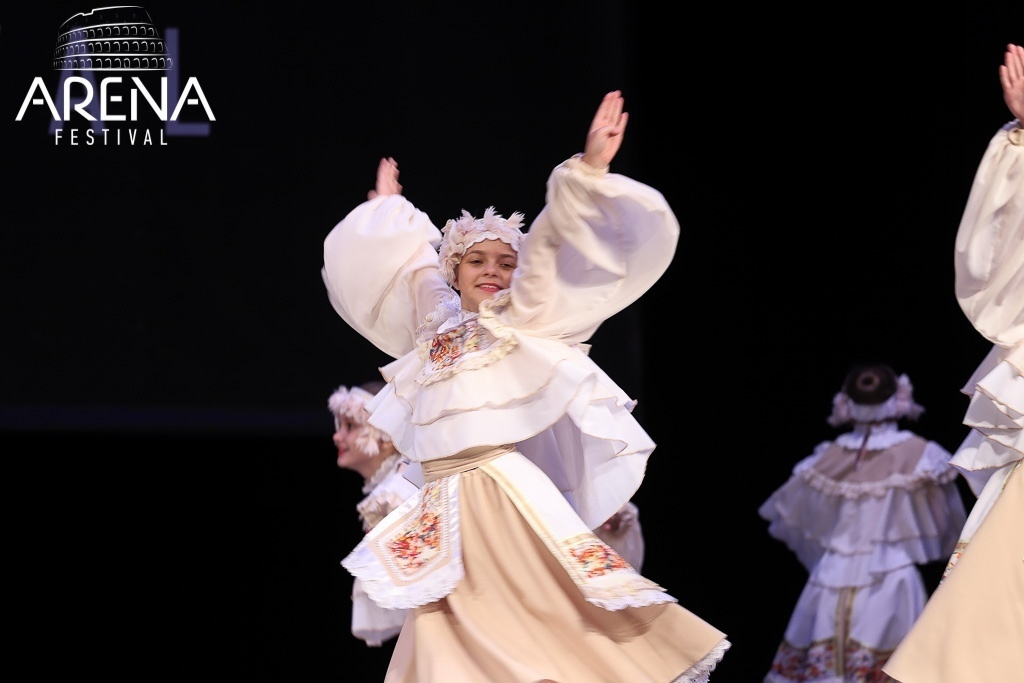 Арена Томск. Фотограф Томск Скавронский Даниил