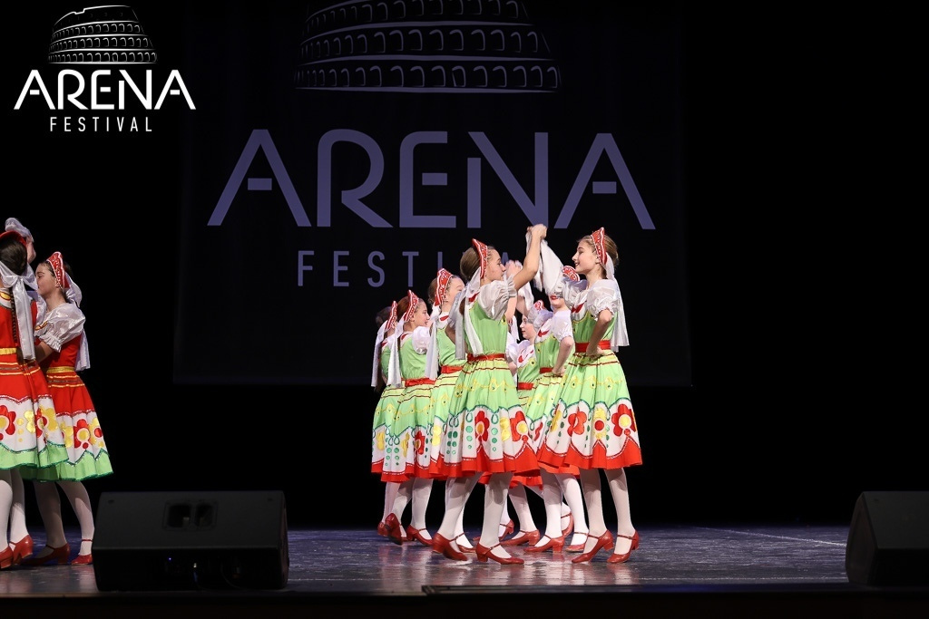 Арена Томск. Фотограф Томск Скавронский Даниил