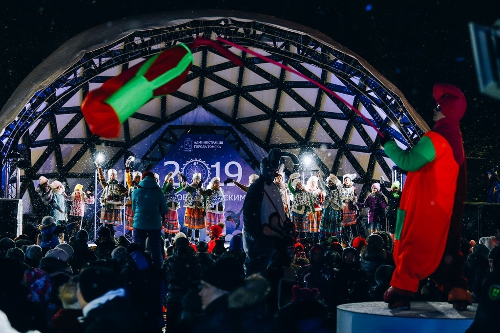 Елка зажигай. Фотограф Томск Скавронский Даниил