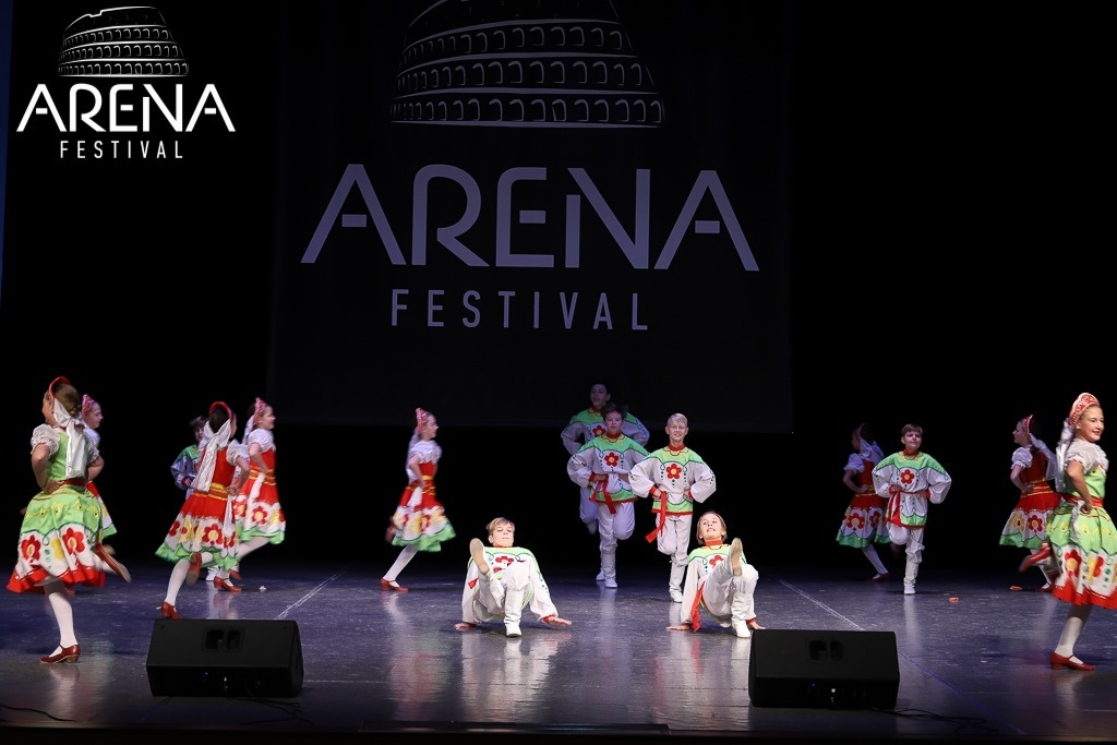 Арена Томск. Фотограф Томск Скавронский Даниил