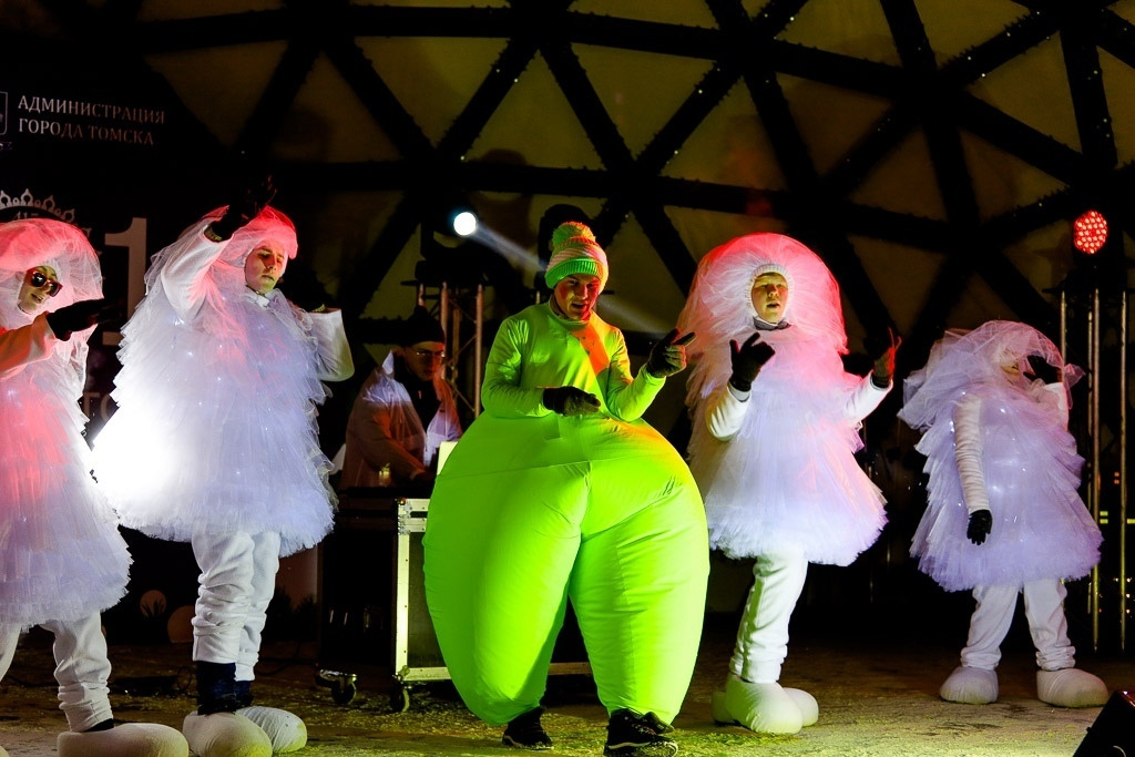 Елка зажигай. Фотограф Томск Скавронский Даниил