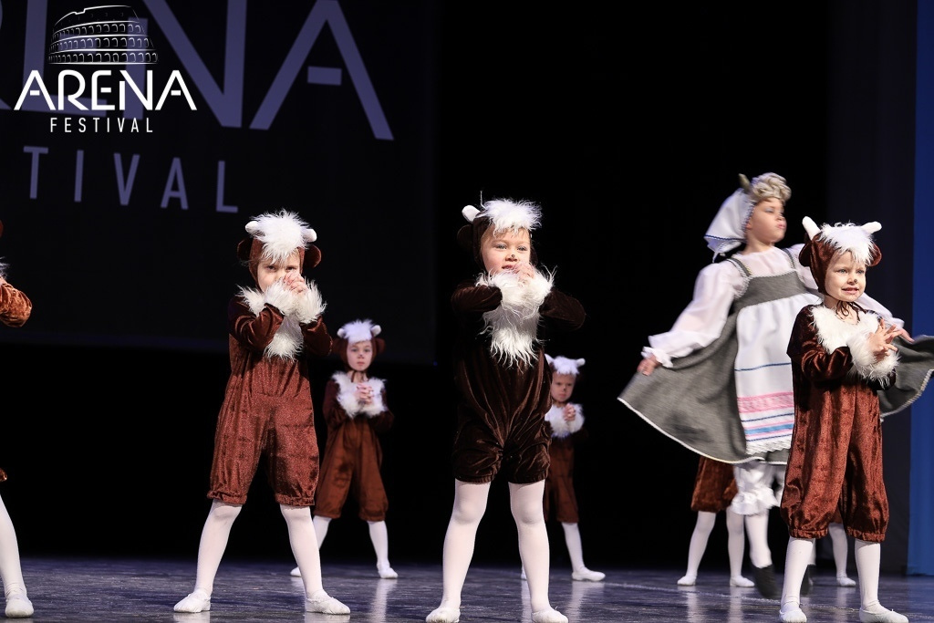 Арена Томск. Фотограф Томск Скавронский Даниил