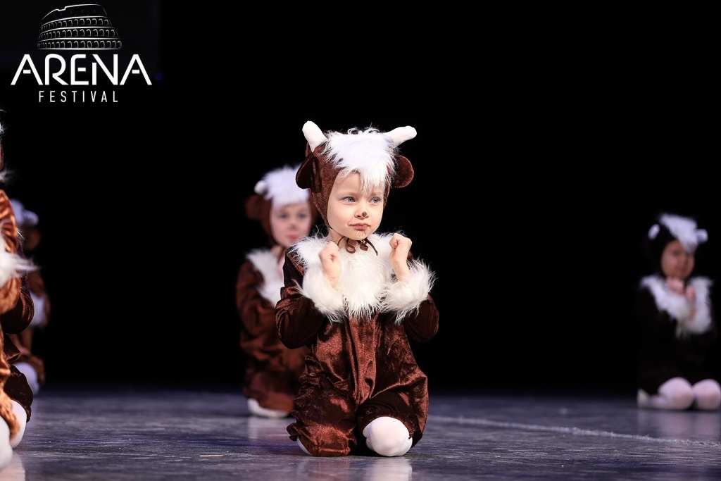 Арена Томск. Фотограф Томск Скавронский Даниил