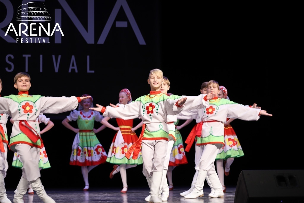 Арена Томск. Фотограф Томск Скавронский Даниил
