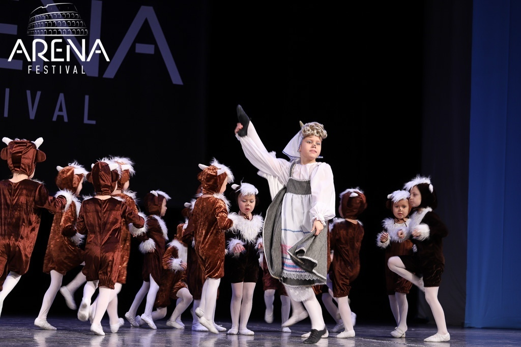 Арена Томск. Фотограф Томск Скавронский Даниил