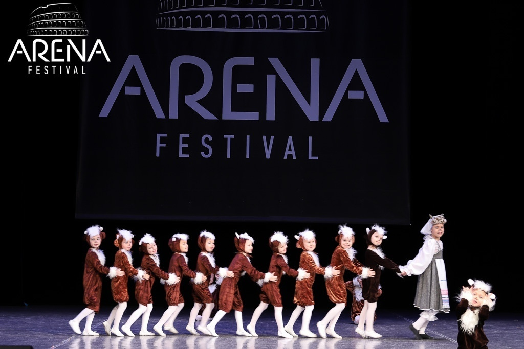 Арена Томск. Фотограф Томск Скавронский Даниил