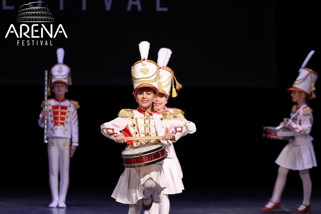 Арена Томск. Фотограф Томск Скавронский Даниил