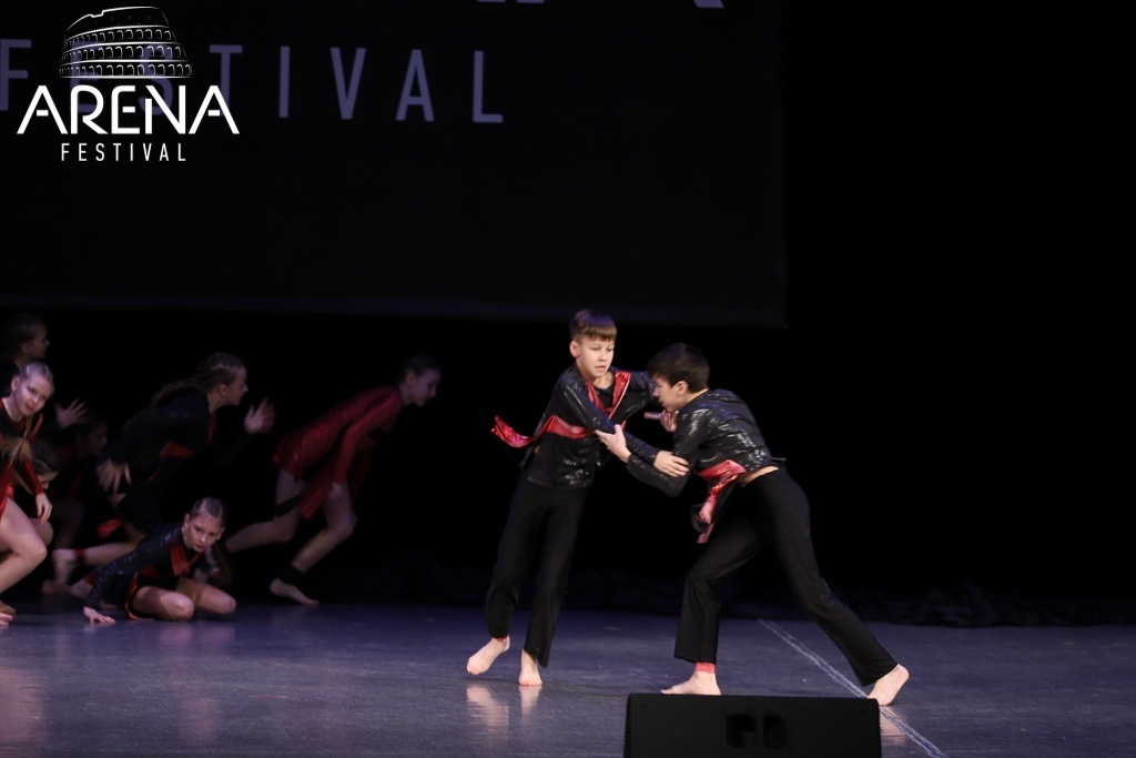 Арена Томск. Фотограф Томск Скавронский Даниил