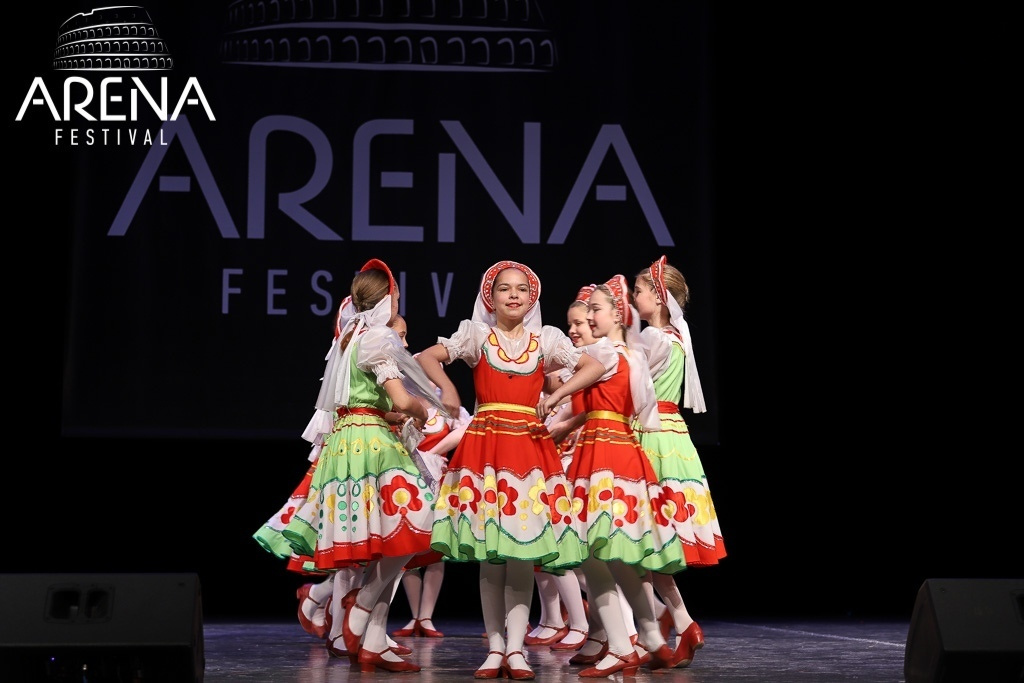 Арена Томск. Фотограф Томск Скавронский Даниил