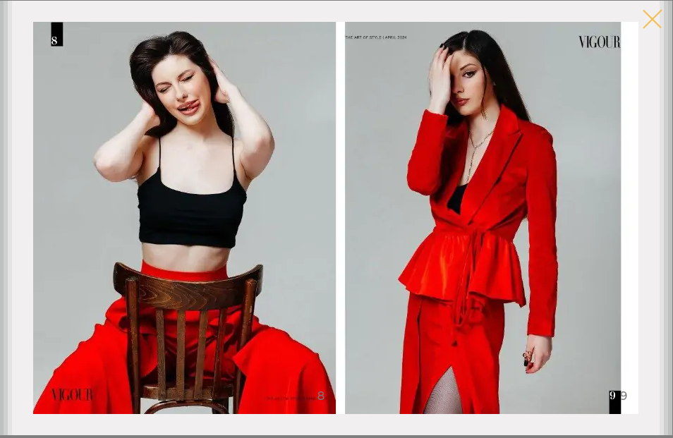 Женский студийный портрет на белом фоне может быть ярким. Фотограф в Подольске — Мария Бучнева