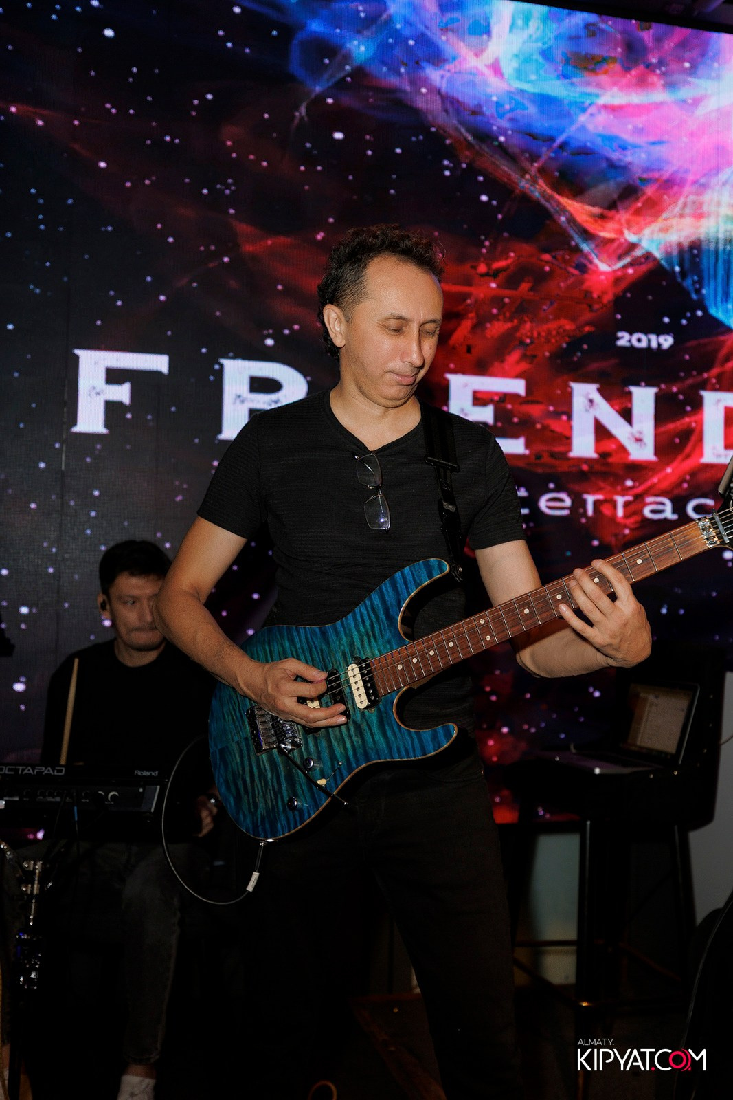 FRIENDS BAR & TERRACE. КИПЯТКОМ АЛМАТЫ! Фотосъемка мероприятий в Алматы
