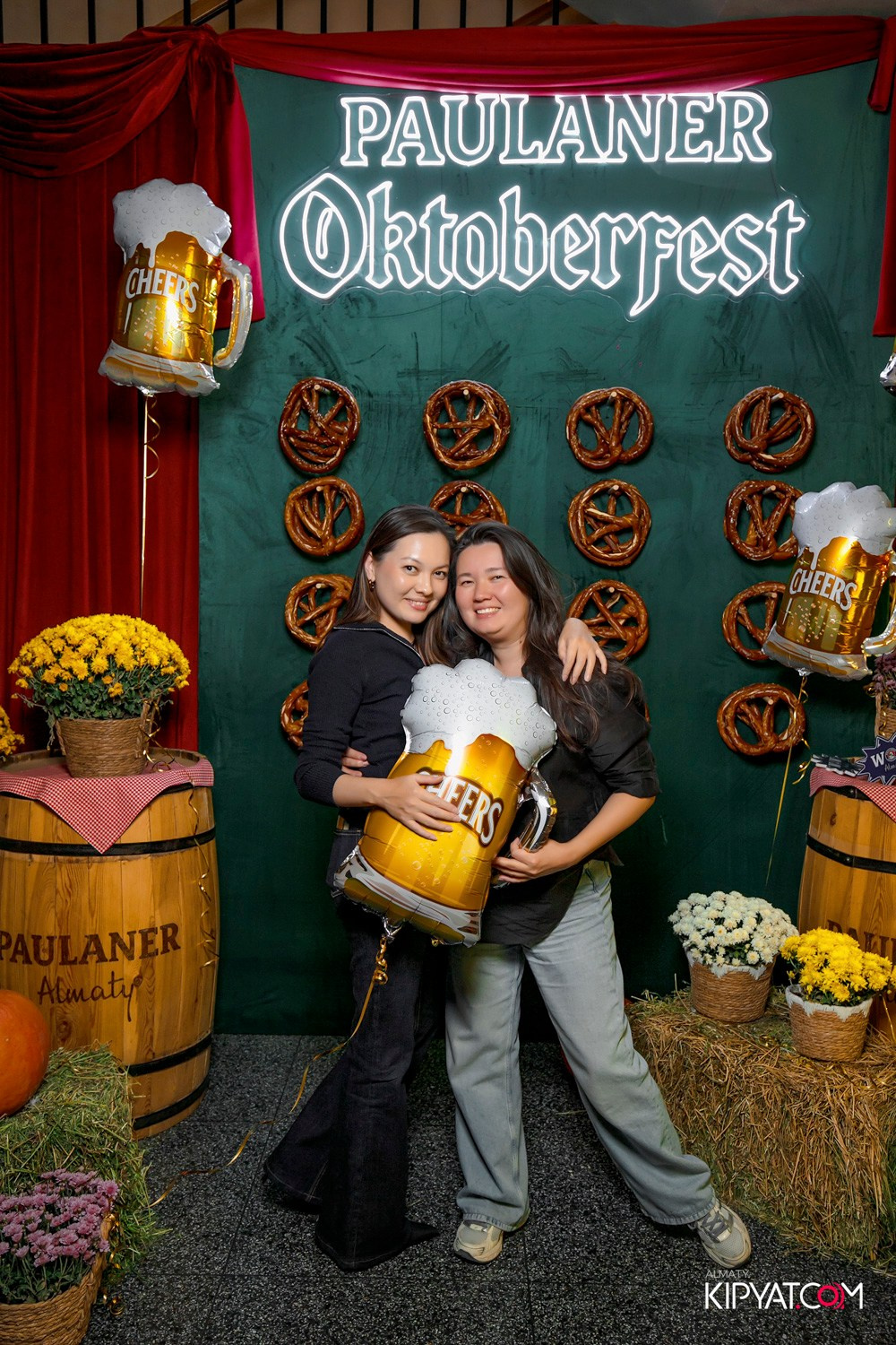 OKTOBERFEST В PAULANER. КИПЯТКОМ АЛМАТЫ! Фотосъемка мероприятий в Алматы