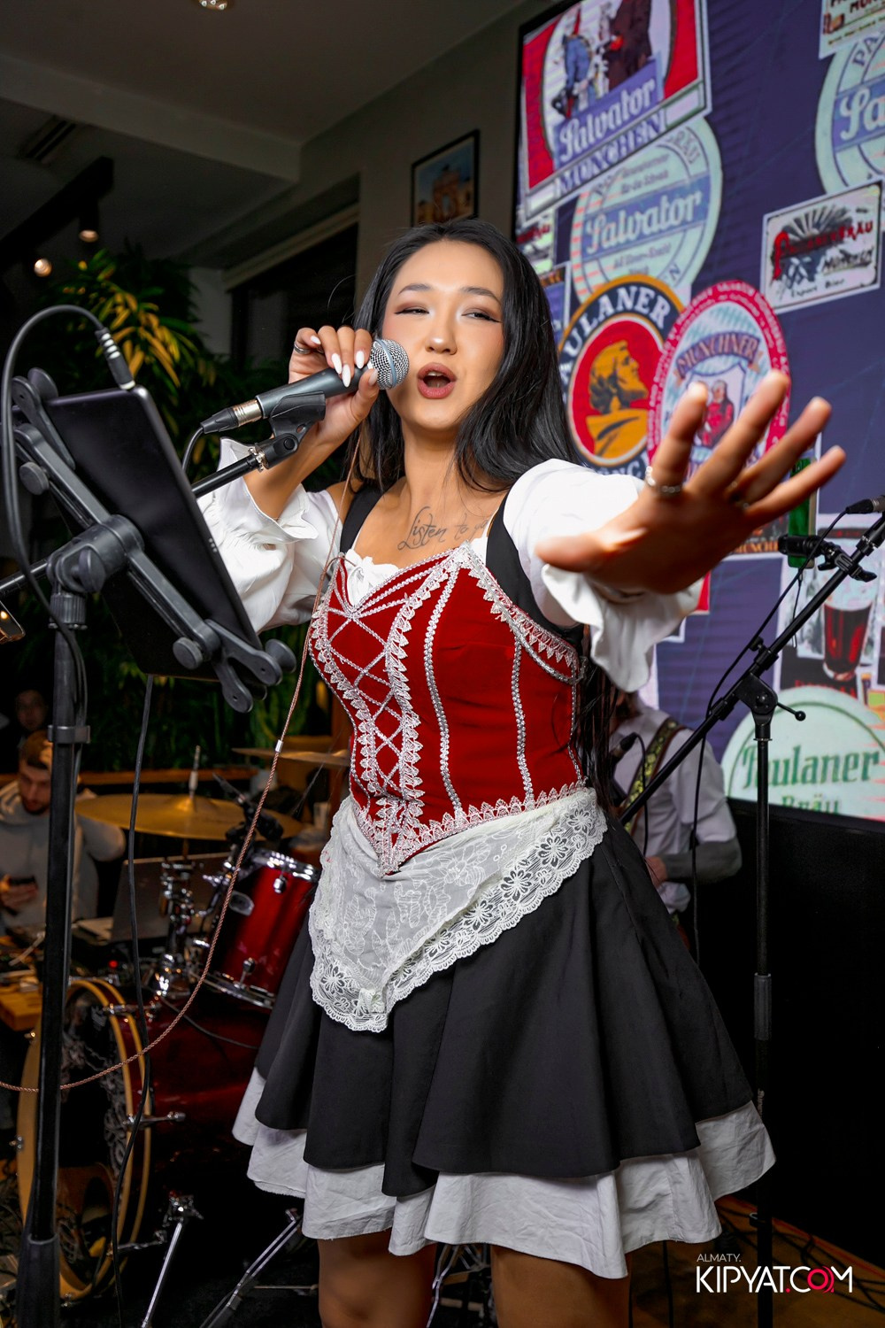 OKTOBERFEST В PAULANER. КИПЯТКОМ АЛМАТЫ! Фотосъемка мероприятий в Алматы