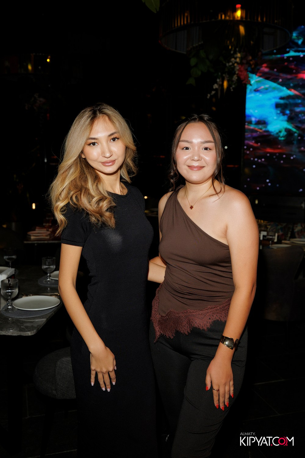 FRIENDS BAR & TERRACE. КИПЯТКОМ АЛМАТЫ! Фотосъемка мероприятий в Алматы