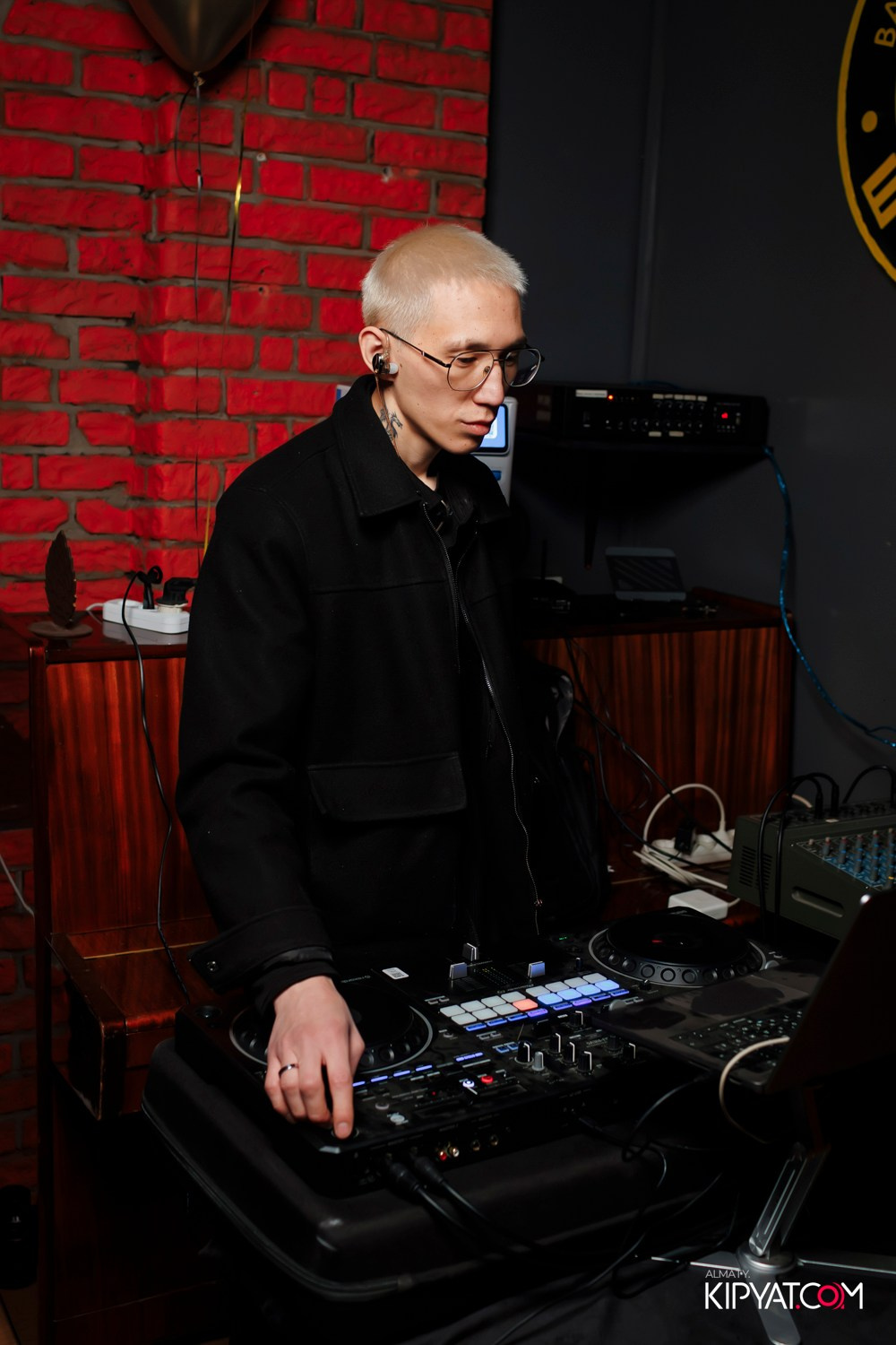 ДЕНЬ РОЖДЕНИЯ — 11 ЛЕТ ШИШКА LOUNGE НА ЖИБЕК ЖОЛЫ. КИПЯТКОМ АЛМАТЫ! Фотосъемка мероприятий в Алматы