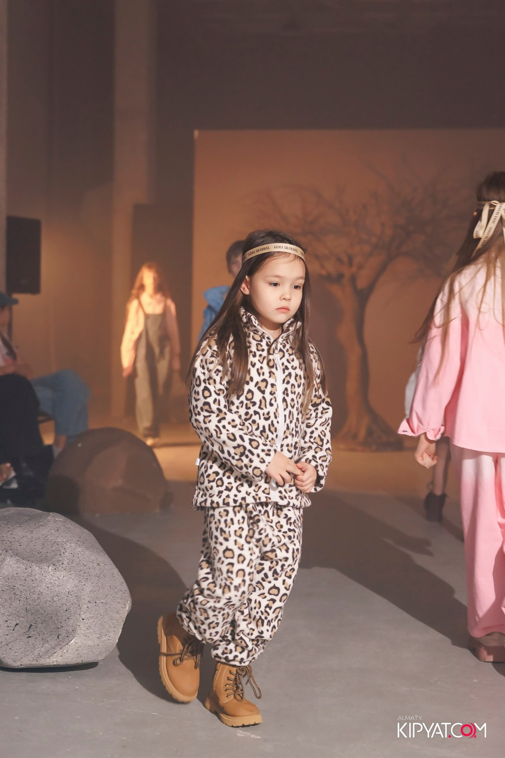 FASHION SHOW WITH GERA SKANDAL. КИПЯТКОМ АЛМАТЫ! Фотосъемка мероприятий в Алматы