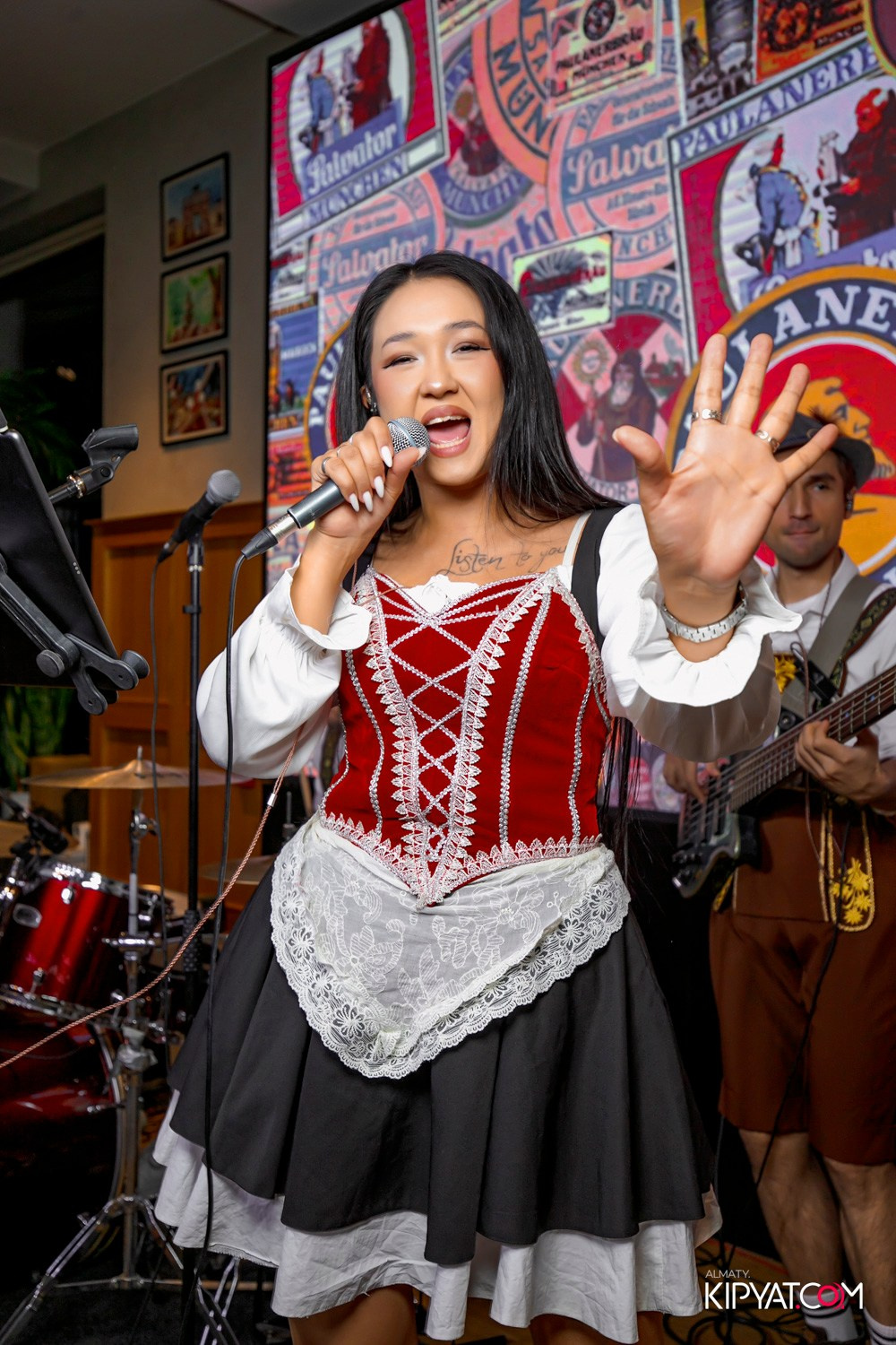 OKTOBERFEST В PAULANER. КИПЯТКОМ АЛМАТЫ! Фотосъемка мероприятий в Алматы