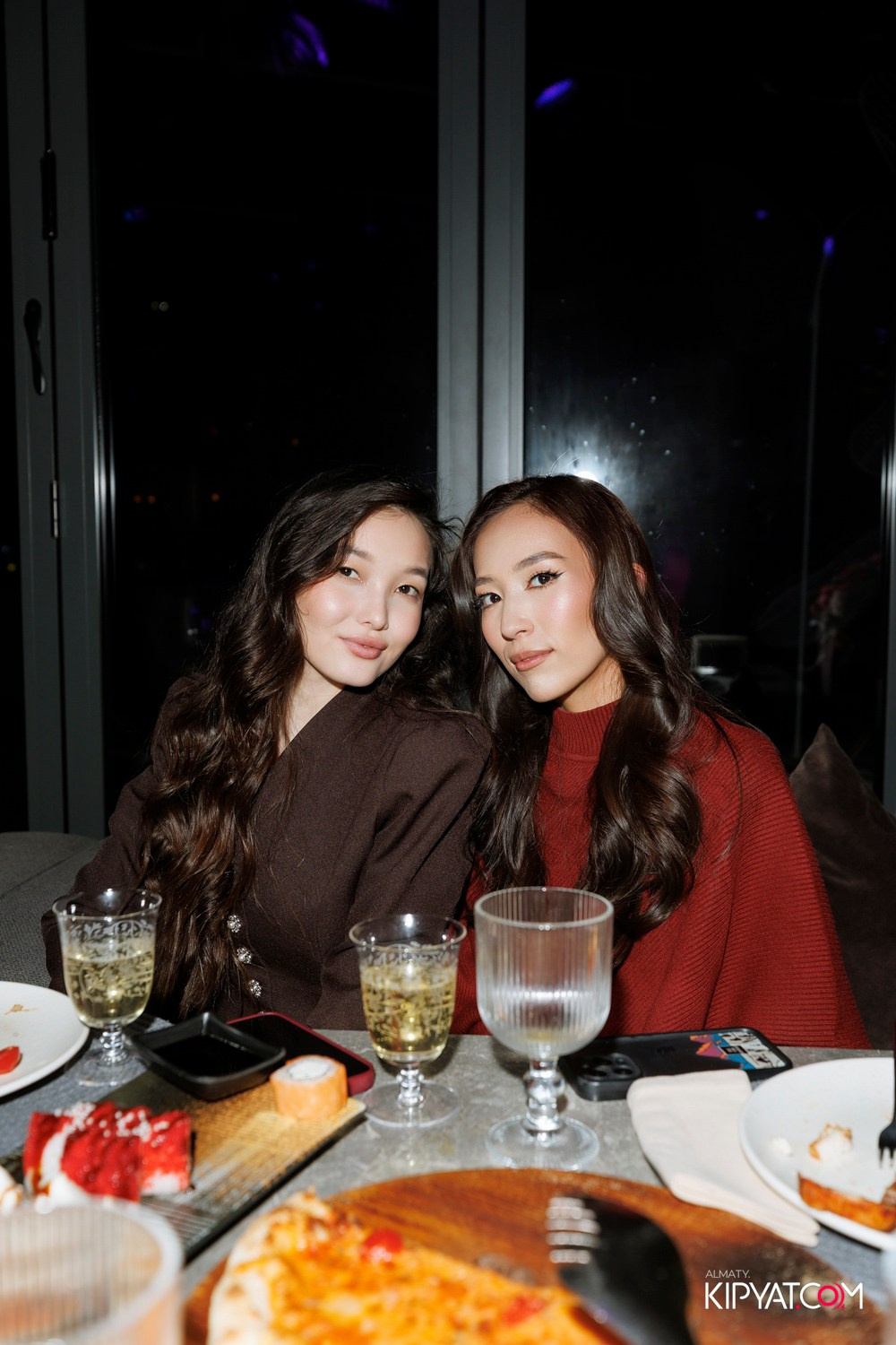 FRIENDS BAR & TERRACE. КИПЯТКОМ АЛМАТЫ! Фотосъемка мероприятий в Алматы