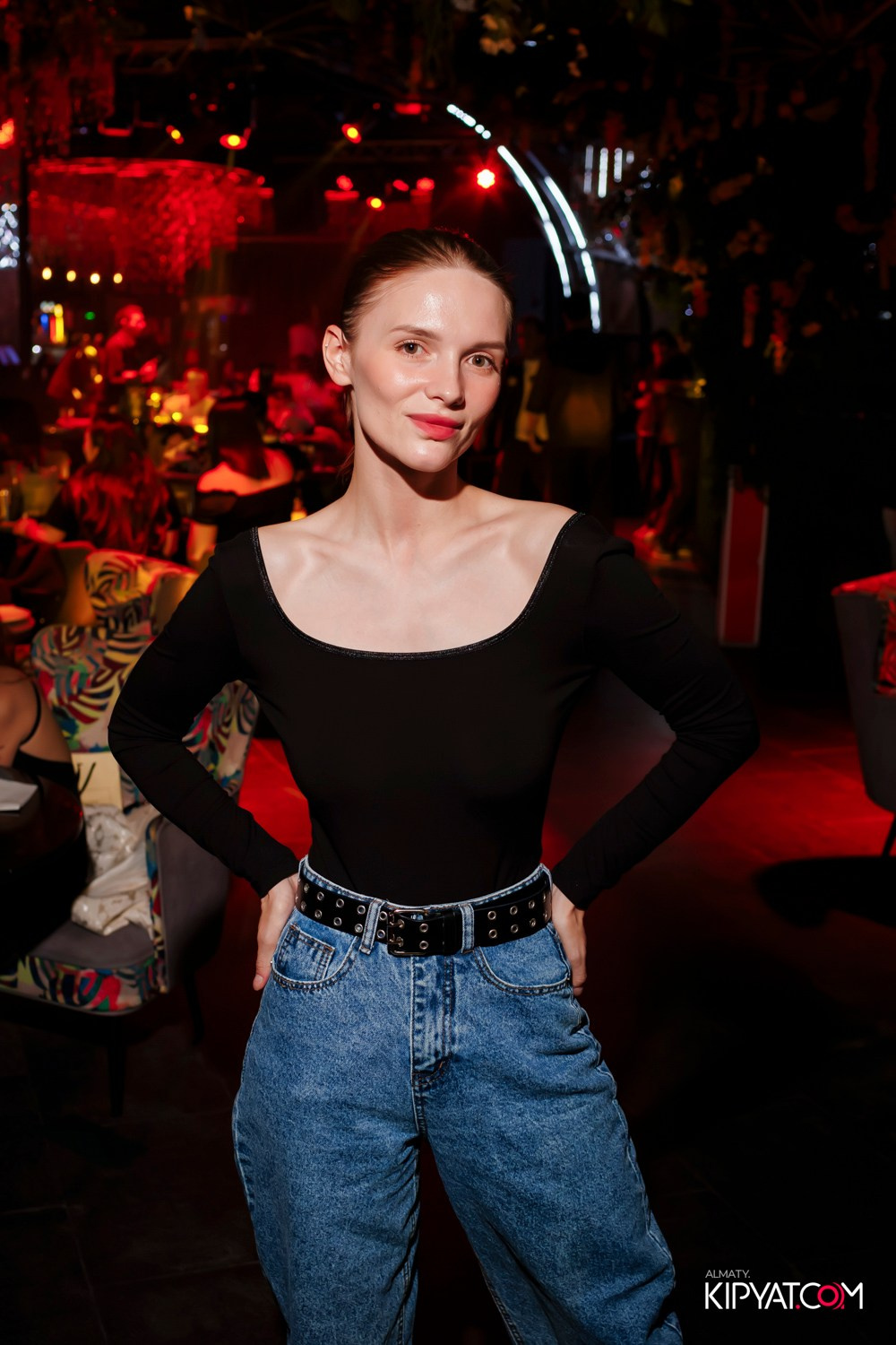 FRIENDS BAR & TERRACE. КИПЯТКОМ АЛМАТЫ! Фотосъемка мероприятий в Алматы