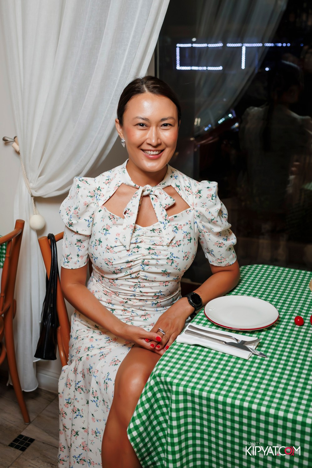 MAMMA MIA НА ПАНФИЛОВА. КИПЯТКОМ АЛМАТЫ! Фотосъемка мероприятий в Алматы