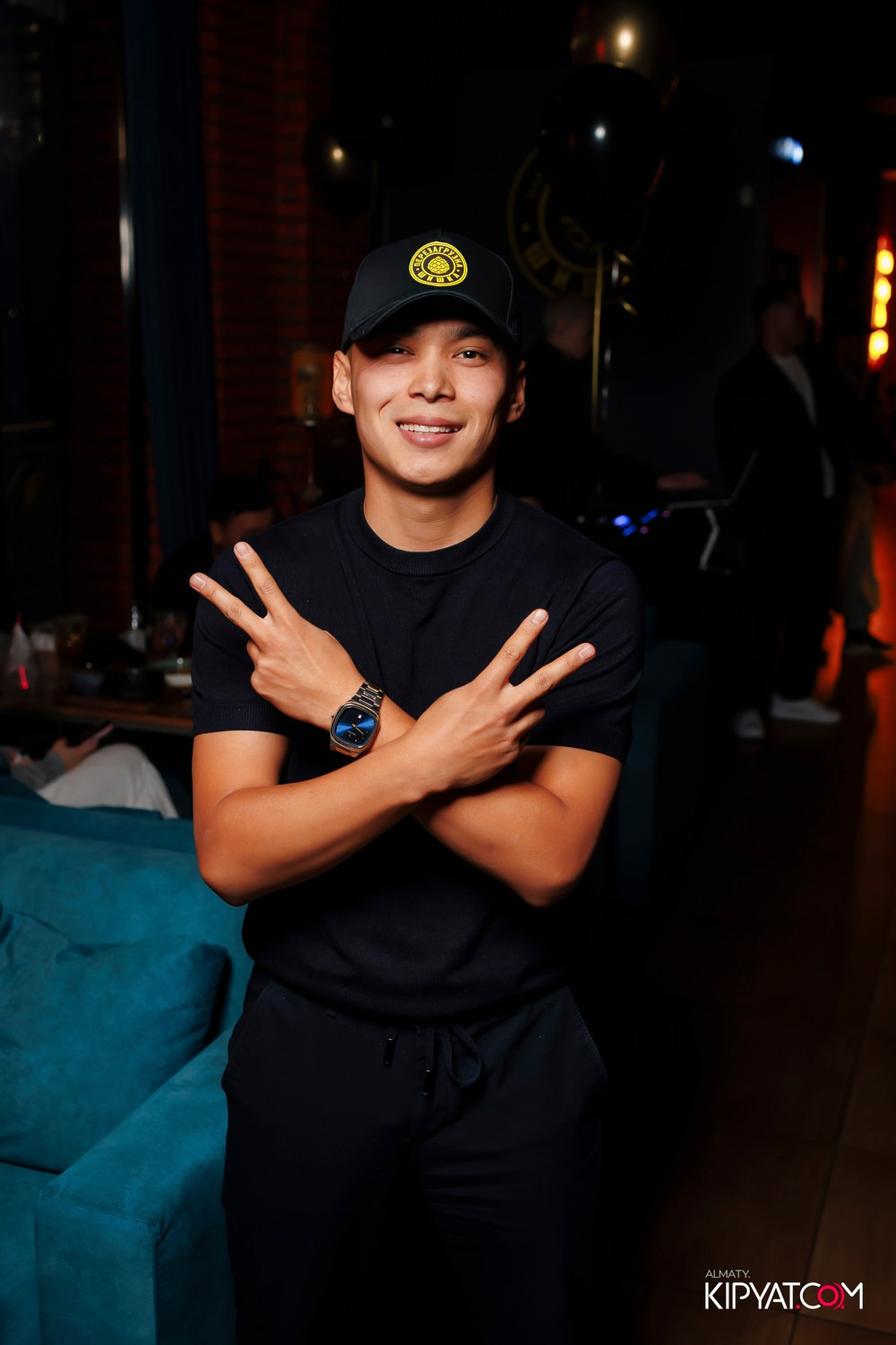 ДЕНЬ РОЖДЕНИЯ — 11 ЛЕТ ШИШКА LOUNGE НА ЖИБЕК ЖОЛЫ. КИПЯТКОМ АЛМАТЫ! Фотосъемка мероприятий в Алматы