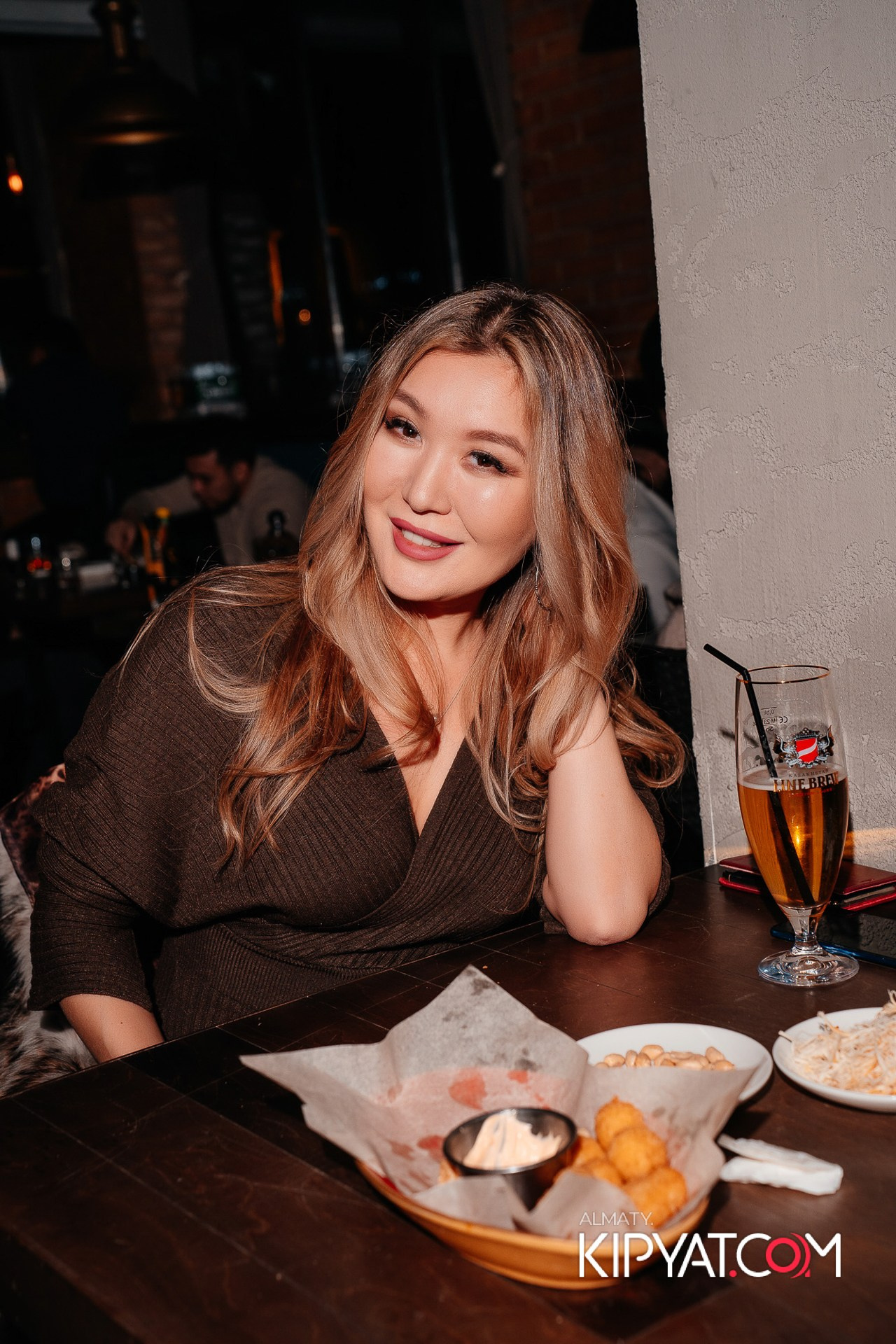 ПИНТА НА АУЭЗОВА. КИПЯТКОМ АЛМАТЫ!