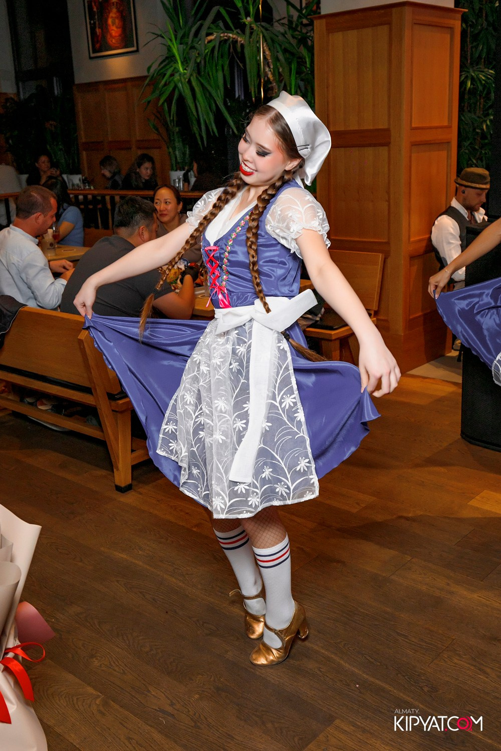 OKTOBERFEST В PAULANER. КИПЯТКОМ АЛМАТЫ! Фотосъемка мероприятий в Алматы