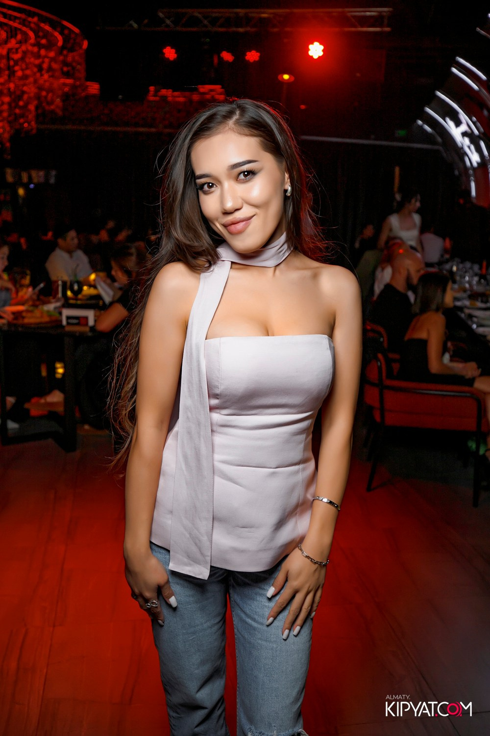 FRIENDS BAR & TERRACE. КИПЯТКОМ АЛМАТЫ! Фотосъемка мероприятий в Алматы