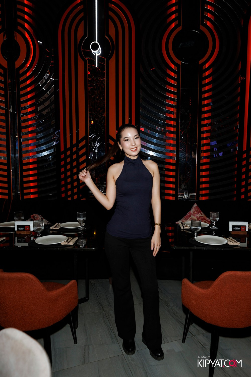 FRIENDS BAR & TERRACE. КИПЯТКОМ АЛМАТЫ! Фотосъемка мероприятий в Алматы