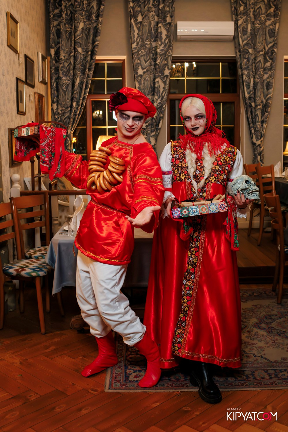НОЧЬ СТРАХА В РЕСТОРАНЕ МАРЬИНА РОЩА. КИПЯТКОМ АЛМАТЫ! Фотосъемка мероприятий в Алматы
