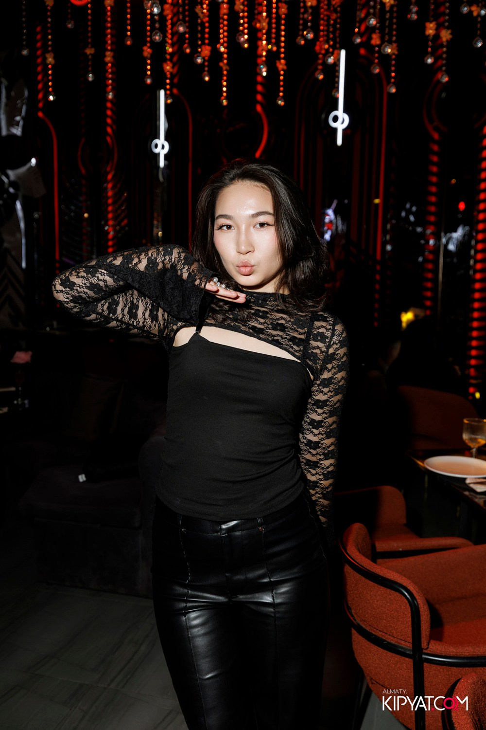 FRIENDS BAR & TERRACE. КИПЯТКОМ АЛМАТЫ! Фотосъемка мероприятий в Алматы