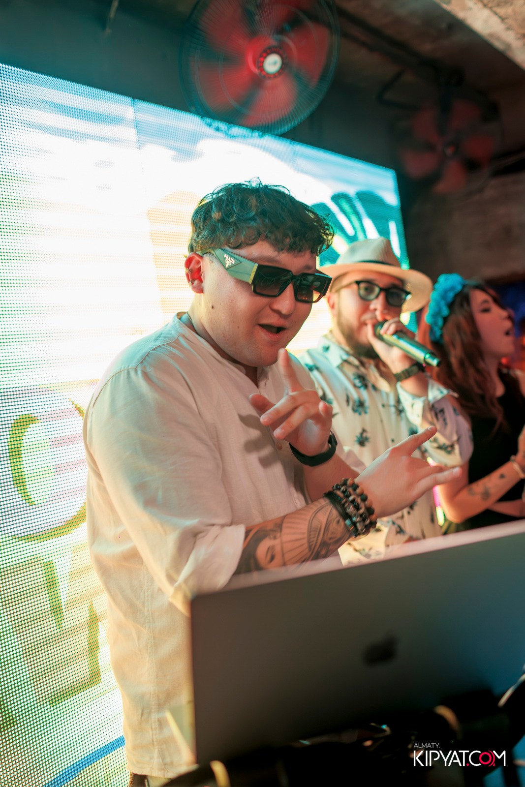 BHB. КИПЯТКОМ АЛМАТЫ!