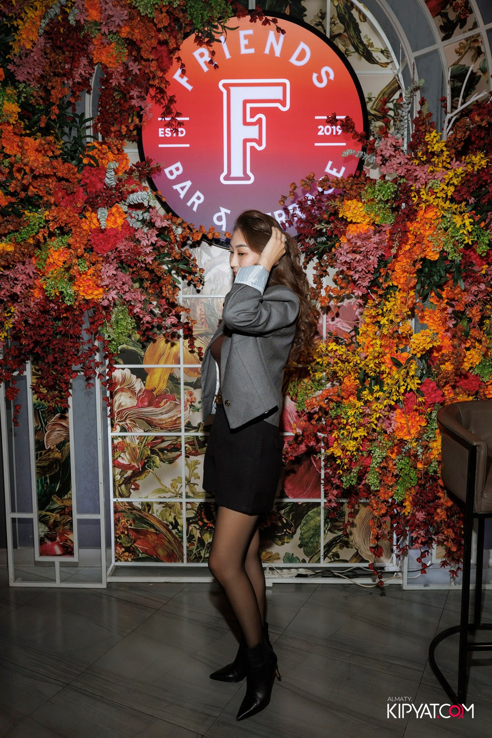 FRIENDS BAR & TERRACE. КИПЯТКОМ АЛМАТЫ! Фотосъемка мероприятий в Алматы