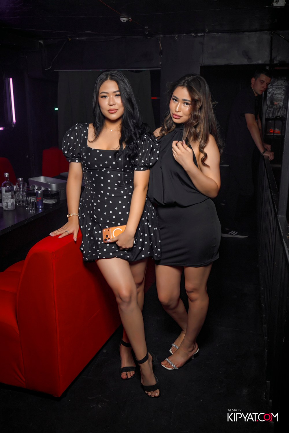SHANGHAI 88 BAR SPECIAL GUEST ГАНВЕСТ. КИПЯТКОМ АЛМАТЫ! Фотосъемка мероприятий в Алматы