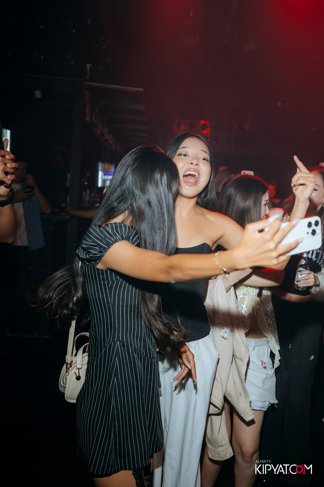 SHANGHAI 88 BAR. КИПЯТКОМ АЛМАТЫ! Фотосъемка мероприятий в Алматы