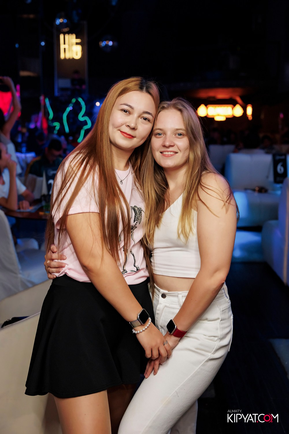 МУЗЫКАЛЬНОЕ ЛОТО В HIT RETRO. КИПЯТКОМ АЛМАТЫ! Фотосъемка мероприятий в Алматы