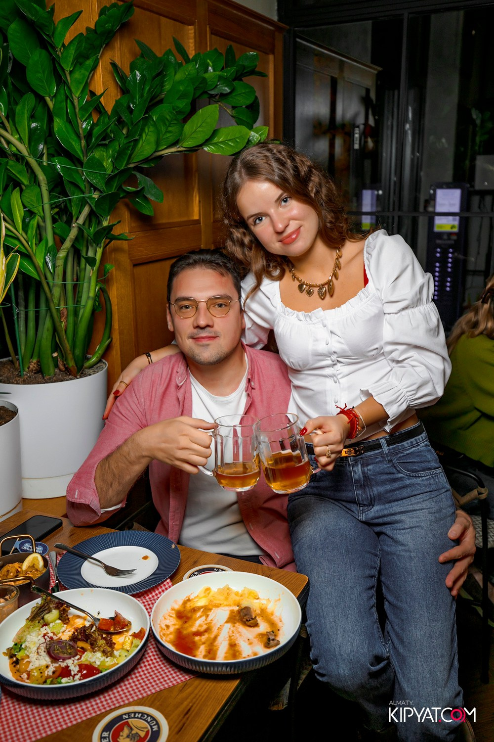 OKTOBERFEST В PAULANER. КИПЯТКОМ АЛМАТЫ! Фотосъемка мероприятий в Алматы