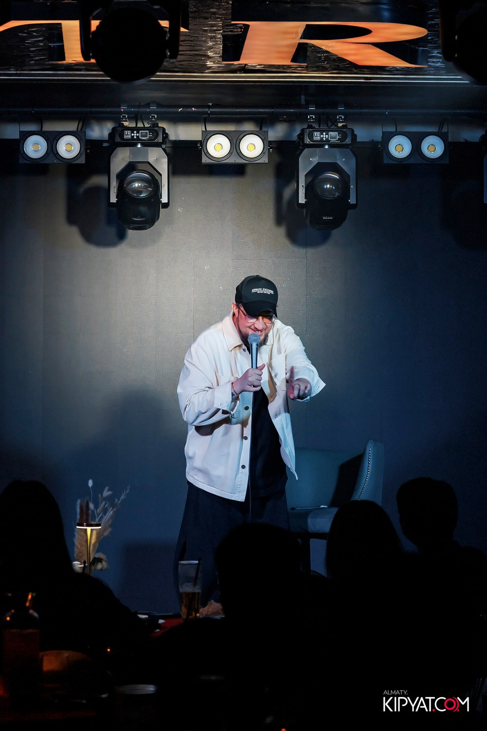 STAND UP КОНЦЕРТ АЛЕКСАНДРА МЕРКУЛЬ. КИПЯТКОМ АЛМАТЫ! Фотосъемка мероприятий в Алматы