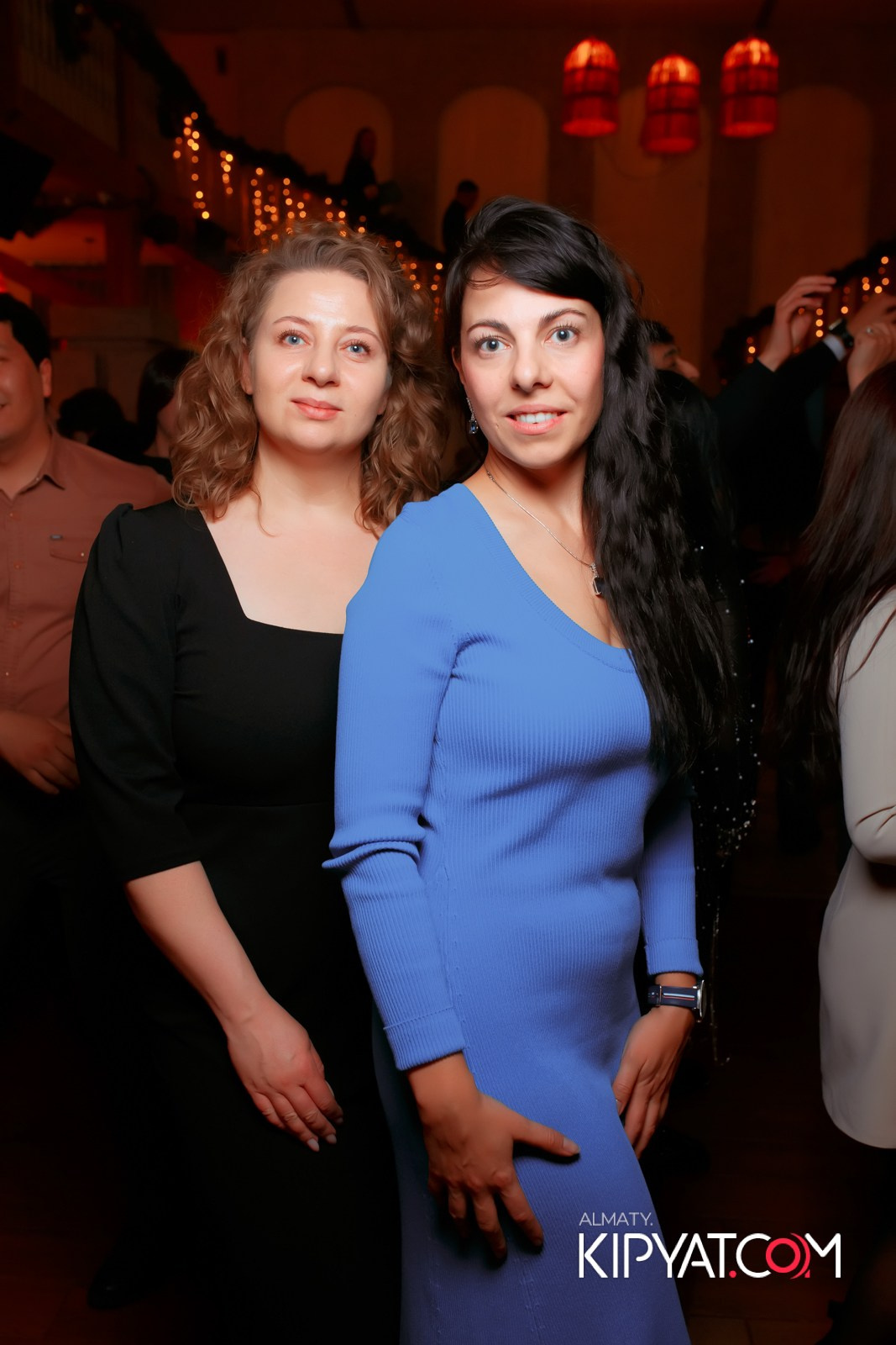 ГРУЗИНСКИЙ ДВОР НА КАБАНБАЙ БАТЫРА. КИПЯТКОМ АЛМАТЫ!