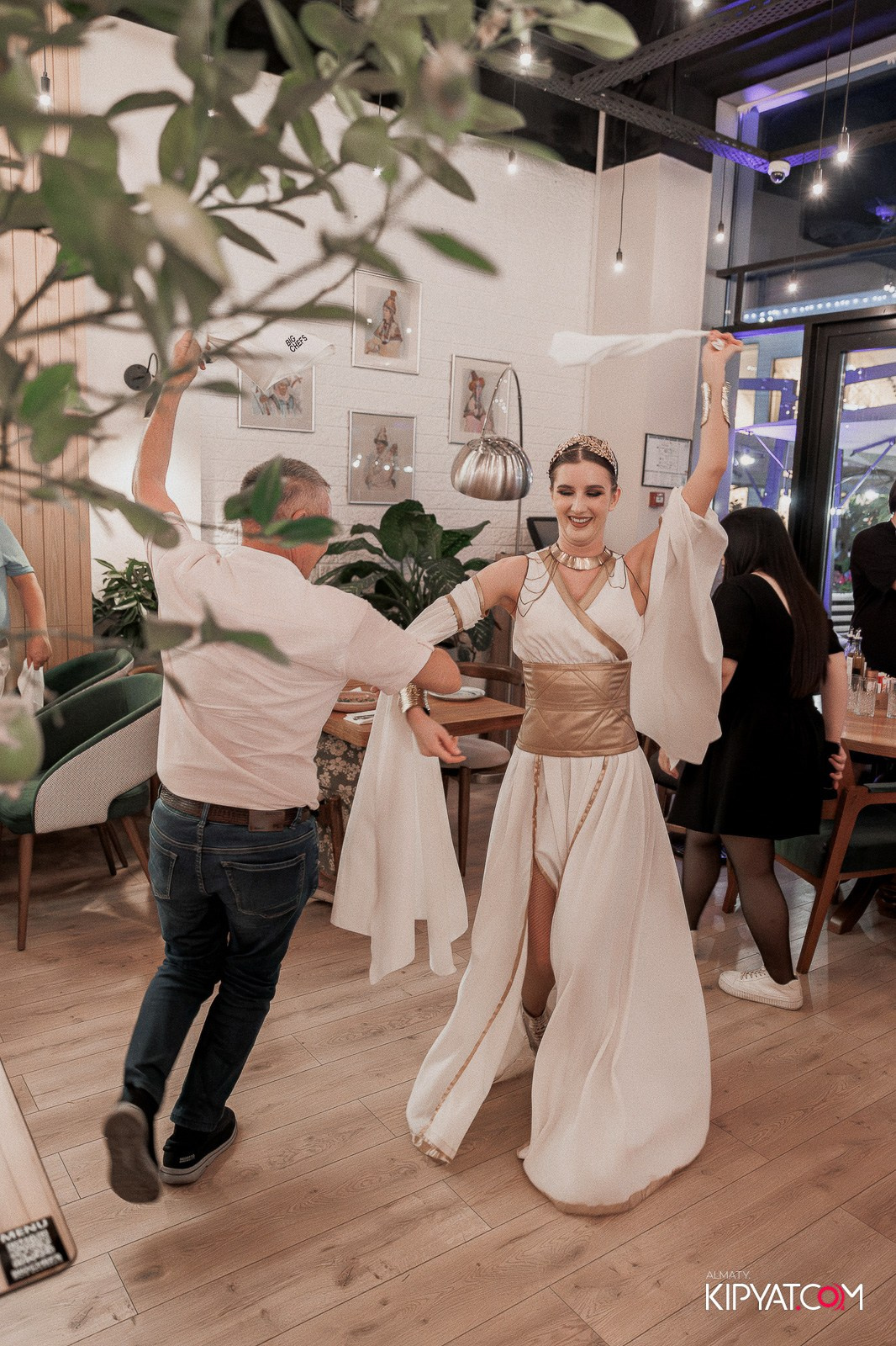 ОФИЦИАЛЬНОЕ ОТКРЫТИЕ РЕСТОРАНА BIG CHEFS. КИПЯТКОМ АЛМАТЫ!