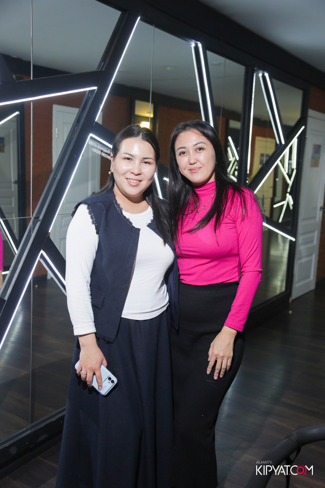 УХО И МЕДВЕДЬ НА САИНА. КИПЯТКОМ АЛМАТЫ! Фотосъемка мероприятий в Алматы