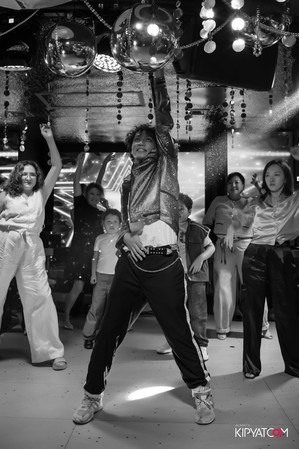 ВЕЧЕР ПАМЯТИ MICHAEL JACKSON — FORT VERNYI. КИПЯТКОМ АЛМАТЫ! Фотосъемка мероприятий в Алматы