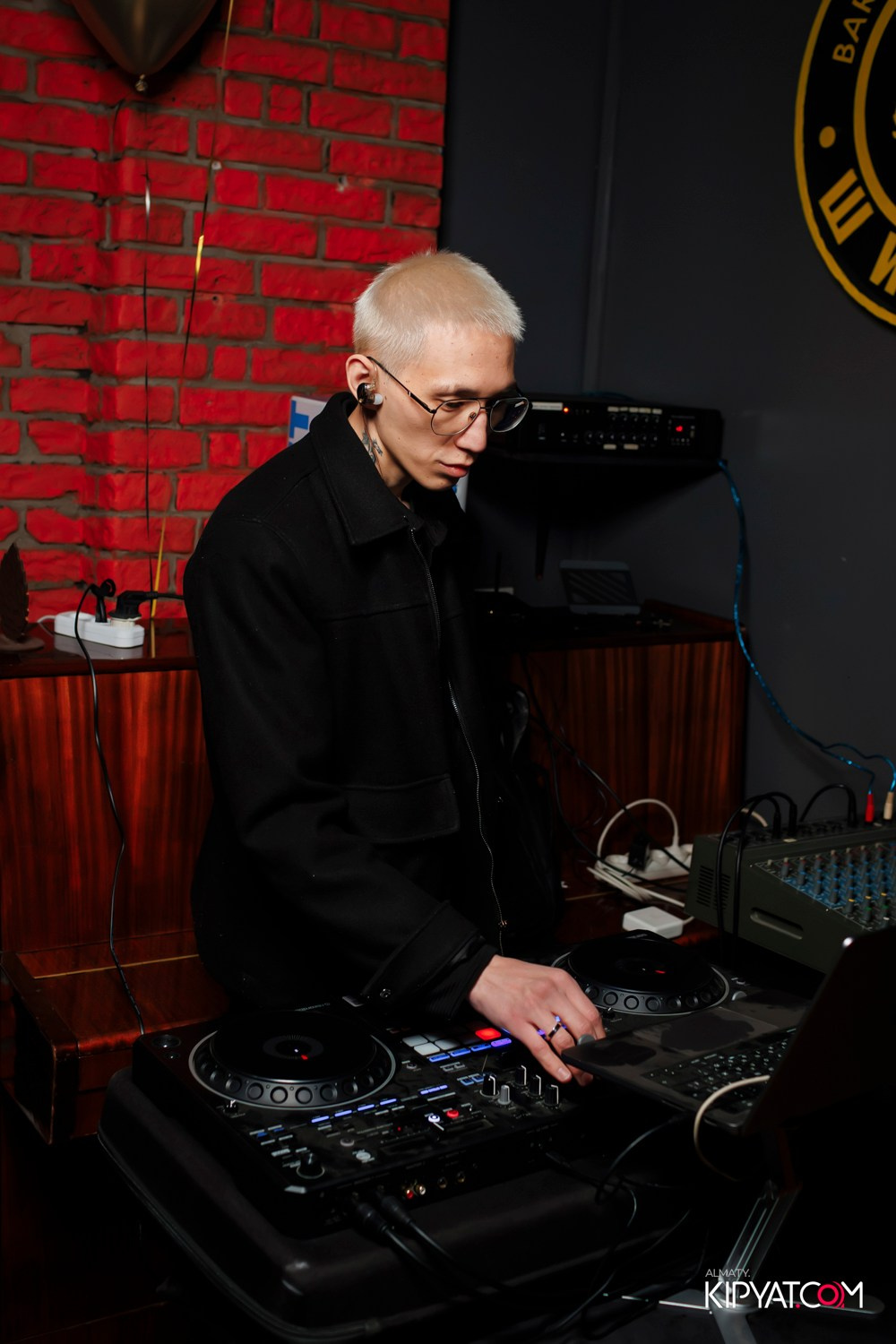 ДЕНЬ РОЖДЕНИЯ — 11 ЛЕТ ШИШКА LOUNGE НА ЖИБЕК ЖОЛЫ. КИПЯТКОМ АЛМАТЫ! Фотосъемка мероприятий в Алматы