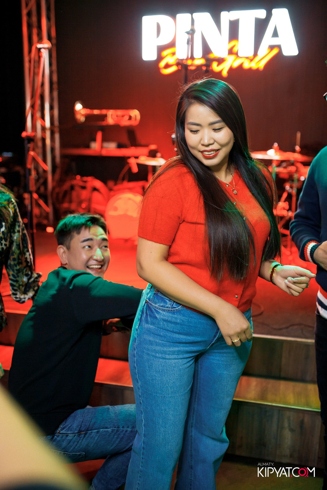 ПИНТА НА ДОСТЫК. КИПЯТКОМ АЛМАТЫ!